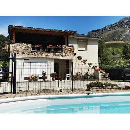 Au Bord De L Eau Bed & Breakfast